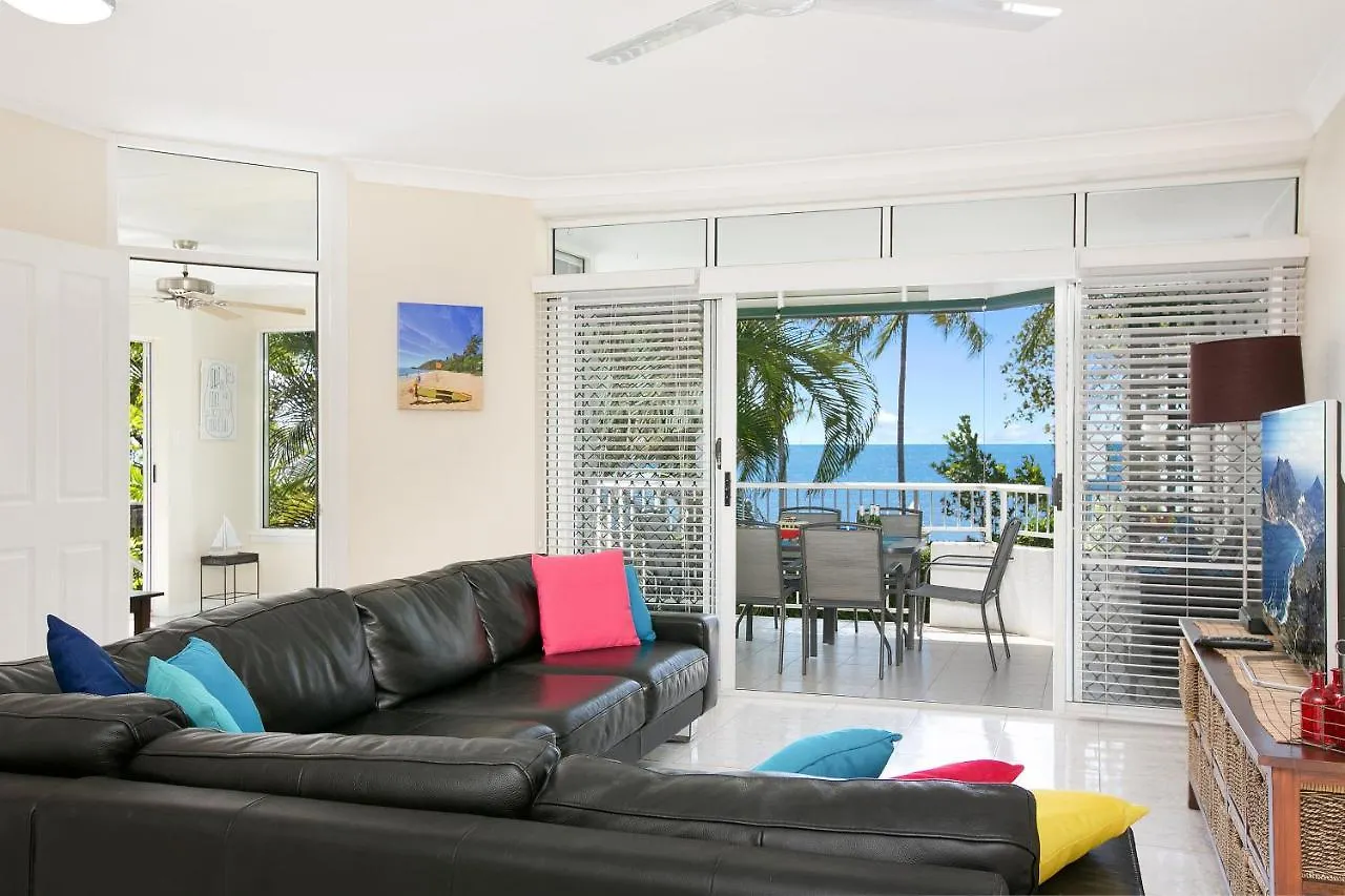 アパート The Beach House 3Br Waterfront Apartment, Own Wifi トリニティービーチ オーストラリア